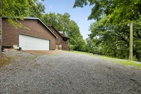 532 Cummings Lane Cottontown TN 37048