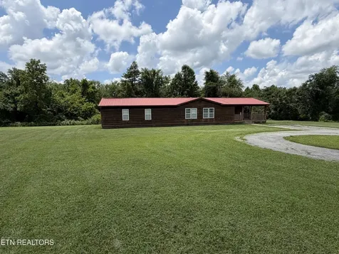 868 Fritzsche Loop Jamestown TN 38556
