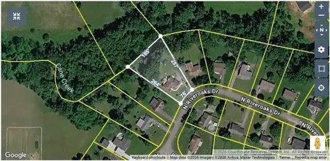 3669 N Riveroaks Drive Cookeville TN 38506