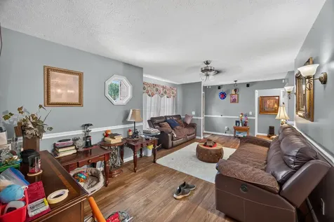 3669 N Riveroaks Drive Cookeville TN 38506