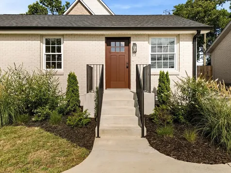 2127A Burns Street Nashville TN 37216