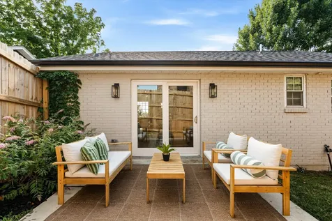 2127A Burns Street Nashville TN 37216