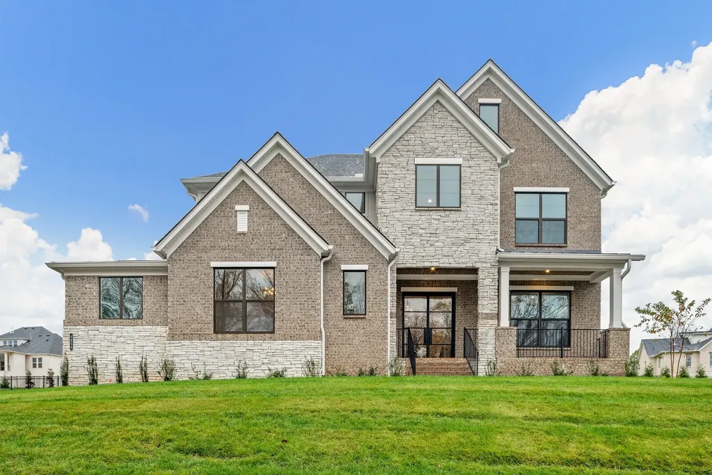533 Divine Court Arrington TN 37014
