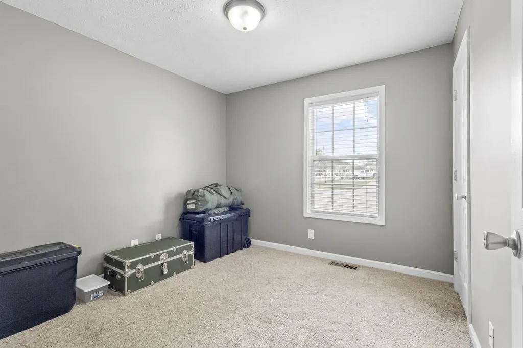 557 Oakmont Drive Clarksville TN 37042