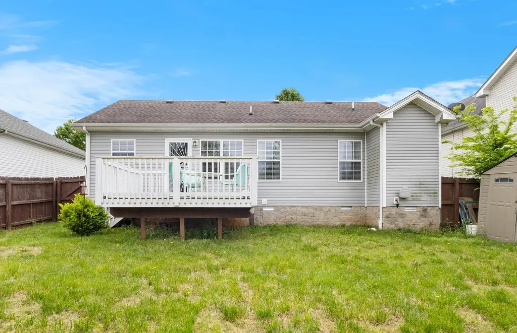 557 Oakmont Drive Clarksville TN 37042