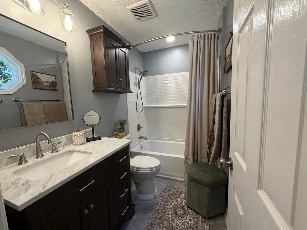 3928 Hearthstone Drive Chapel Hill TN 37034