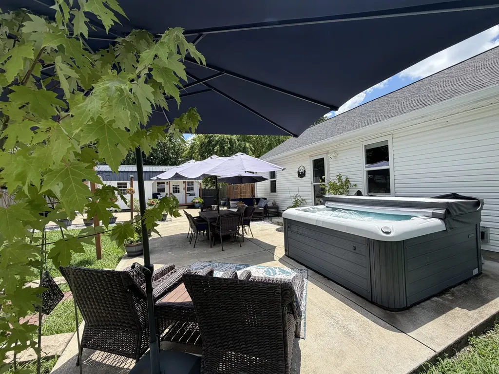 3928 Hearthstone Drive Chapel Hill TN 37034