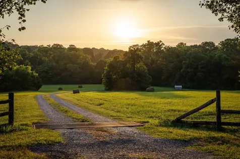 2252 Lewisburg Pike Franklin TN 37064
