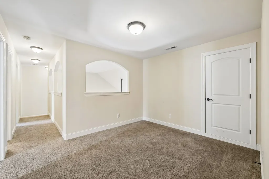 208 Chapel Ct, S Hendersonville TN 37075