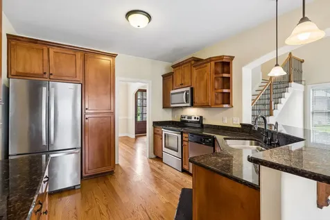 208 Chapel Ct, S Hendersonville TN 37075