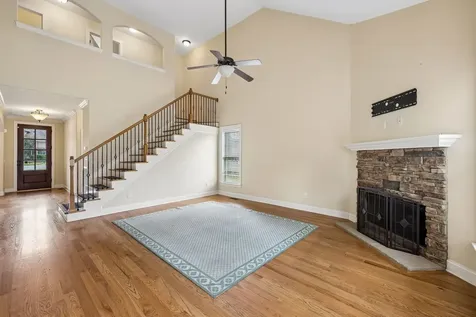 208 Chapel Ct, S Hendersonville TN 37075
