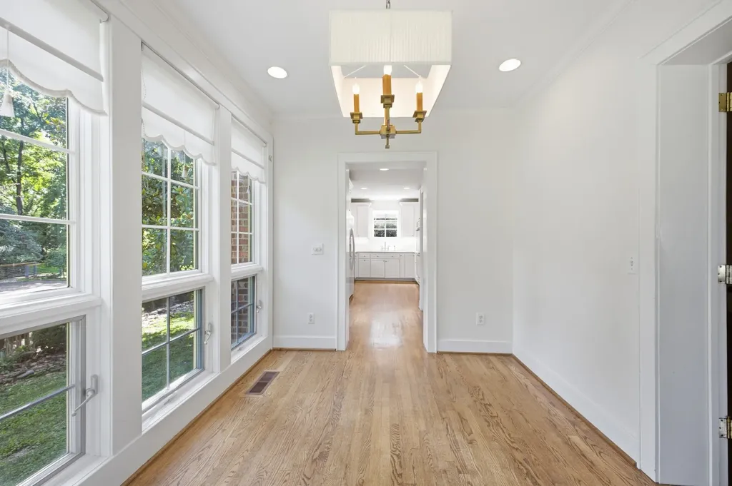 419 Lynnwood Boulevard Nashville TN 37205