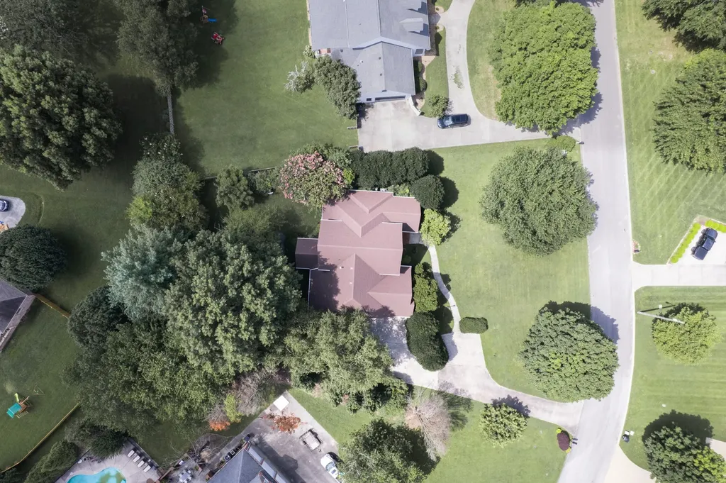 108 Fairways Blvd, N Tullahoma TN 37388