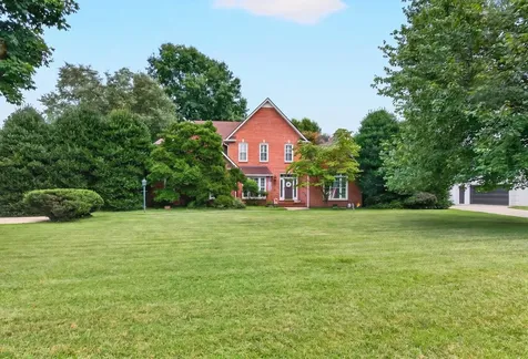 108 Fairways Blvd, N Tullahoma TN 37388