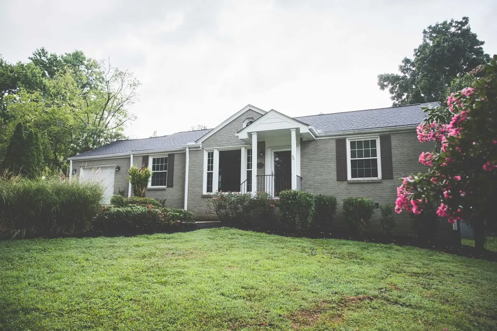 967 Greerland Drive Nashville TN 37204