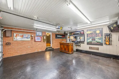 783 N Broad Street Lexington TN 38351