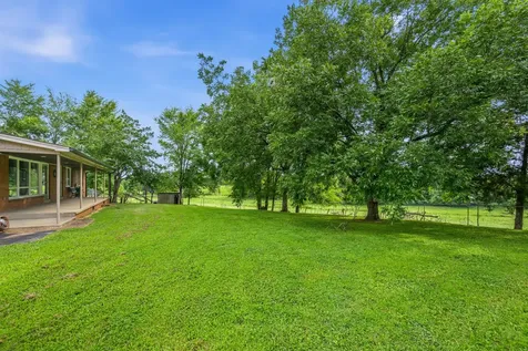 783 N Broad Street Lexington TN 38351