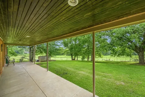 783 N Broad Street Lexington TN 38351