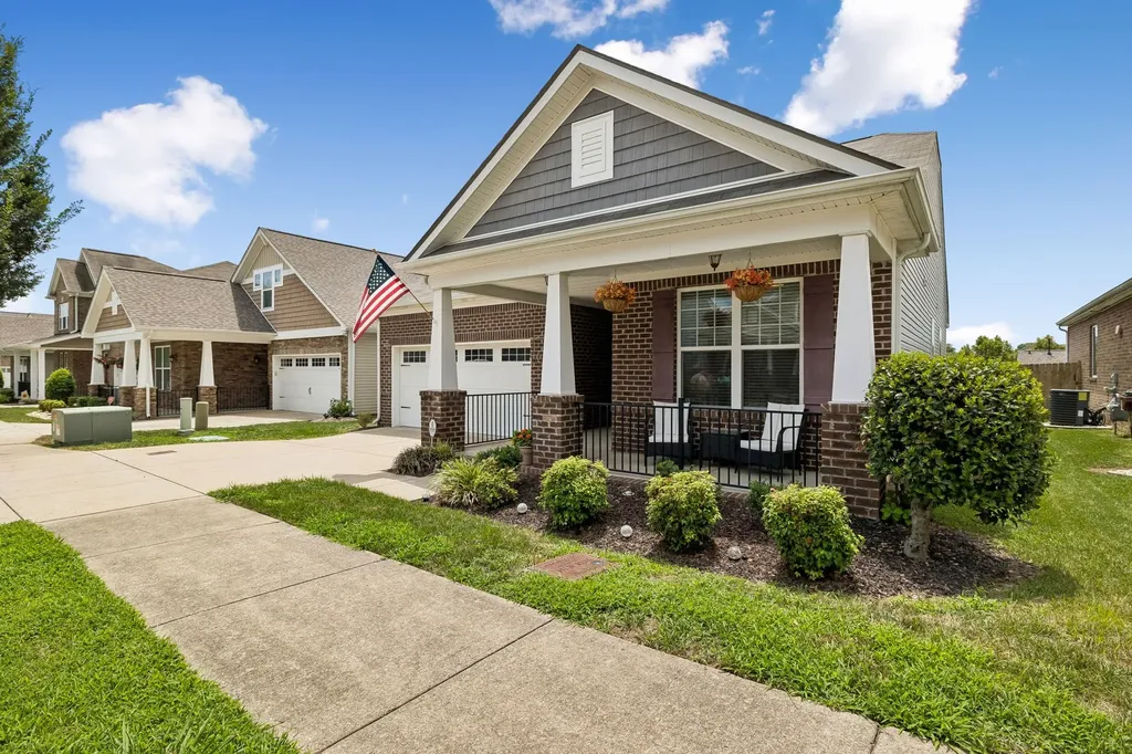 2161 River Overlook Drive Hermitage TN 37076