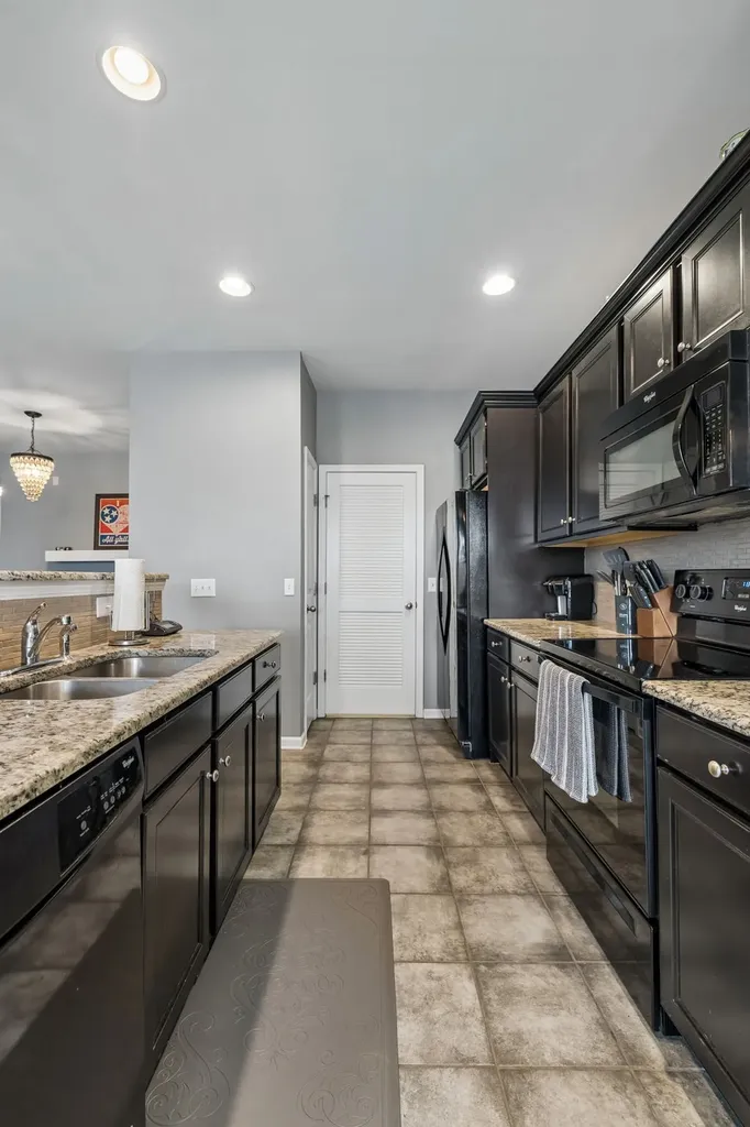 2161 River Overlook Drive Hermitage TN 37076