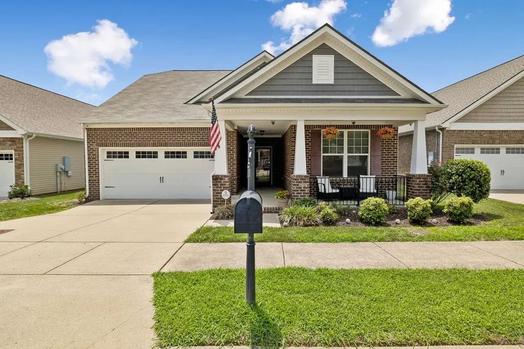 2161 River Overlook Drive Hermitage TN 37076