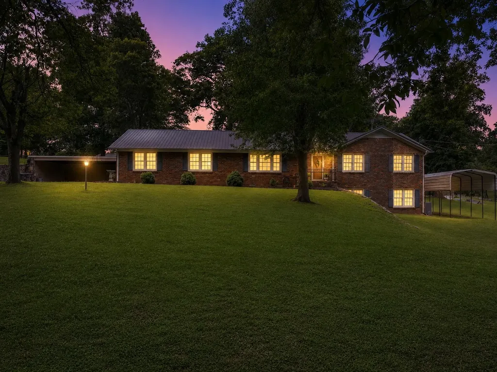 102 Jefferson Drive Columbia TN 38401