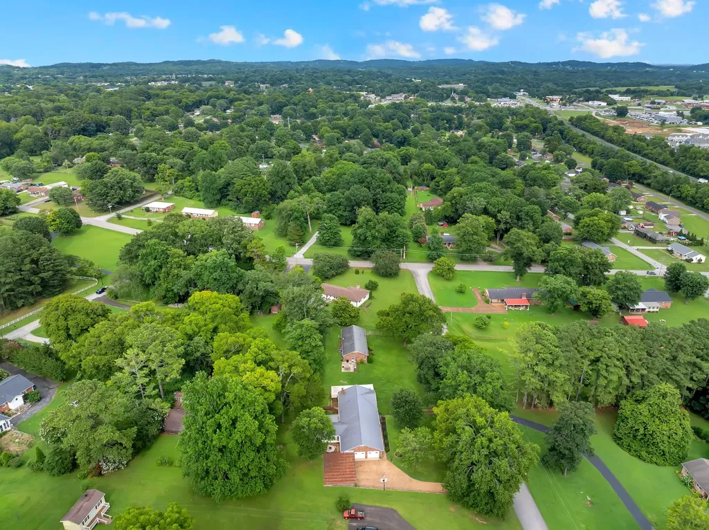 102 Jefferson Drive Columbia TN 38401