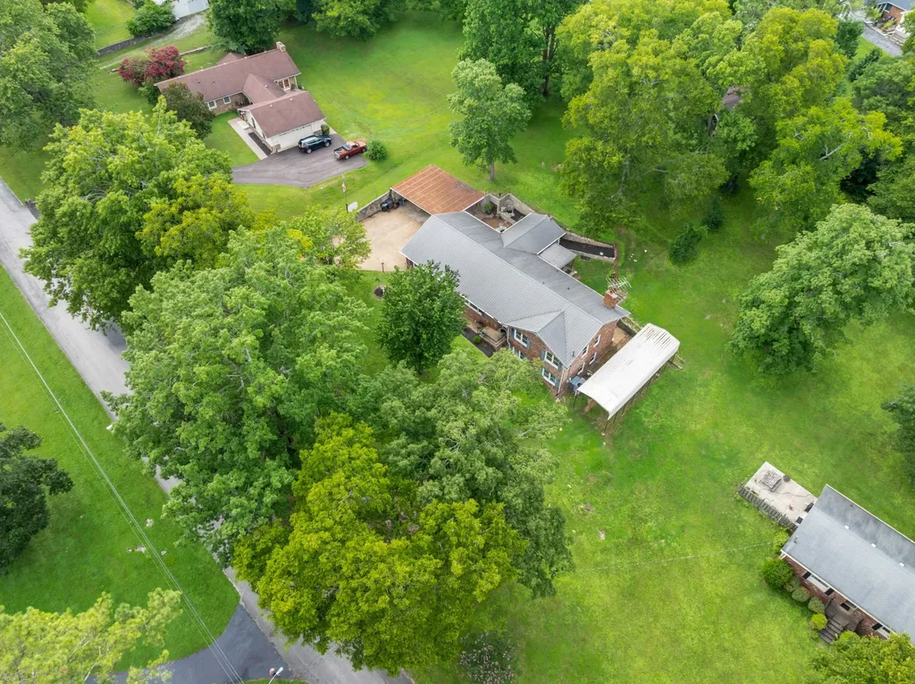 102 Jefferson Drive Columbia TN 38401