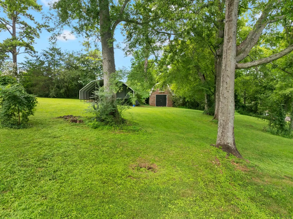 102 Jefferson Drive Columbia TN 38401