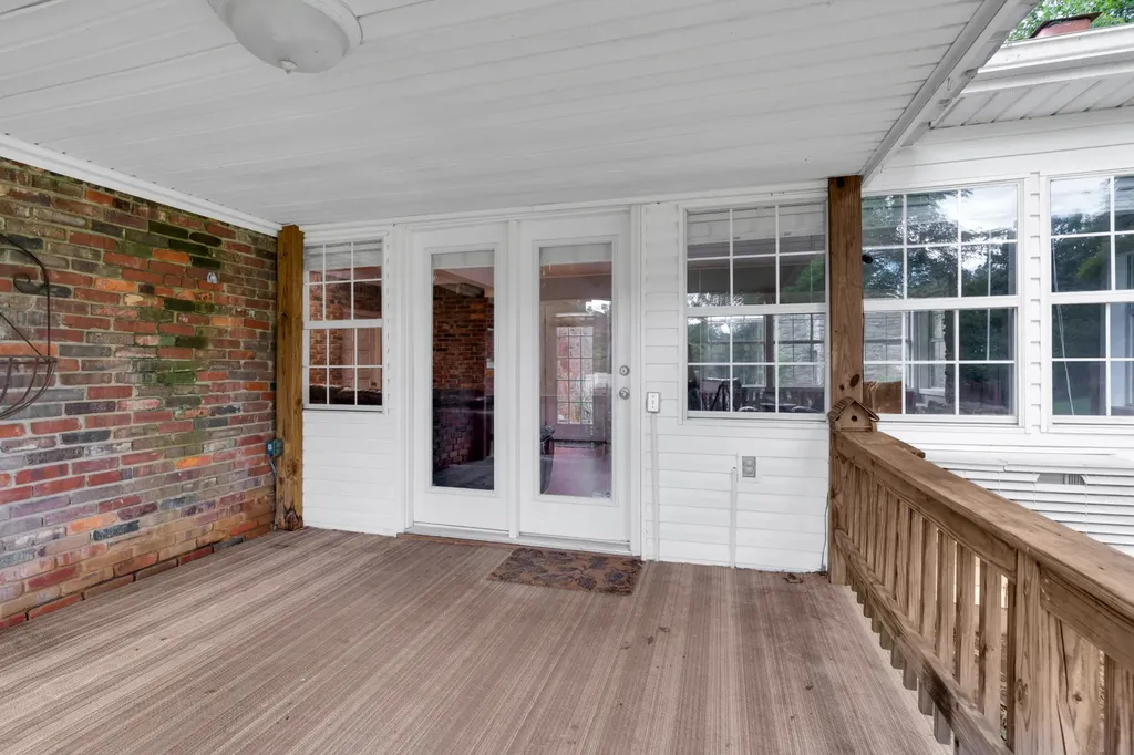 102 Jefferson Drive Columbia TN 38401