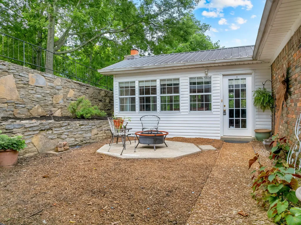 102 Jefferson Drive Columbia TN 38401
