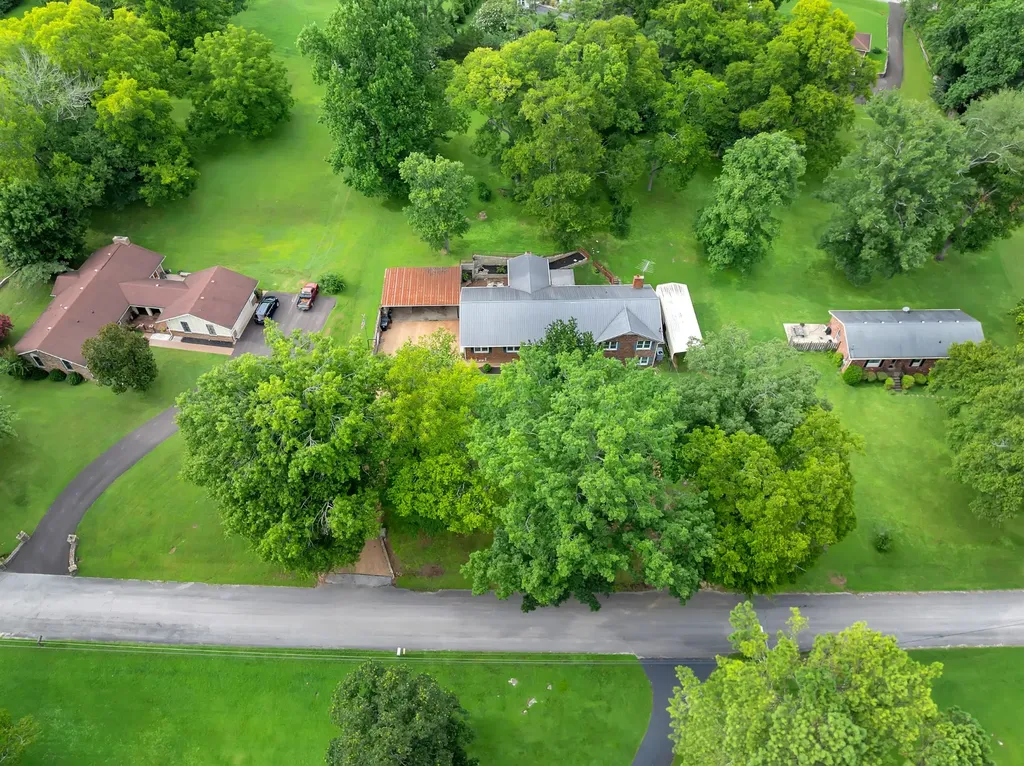 102 Jefferson Drive Columbia TN 38401