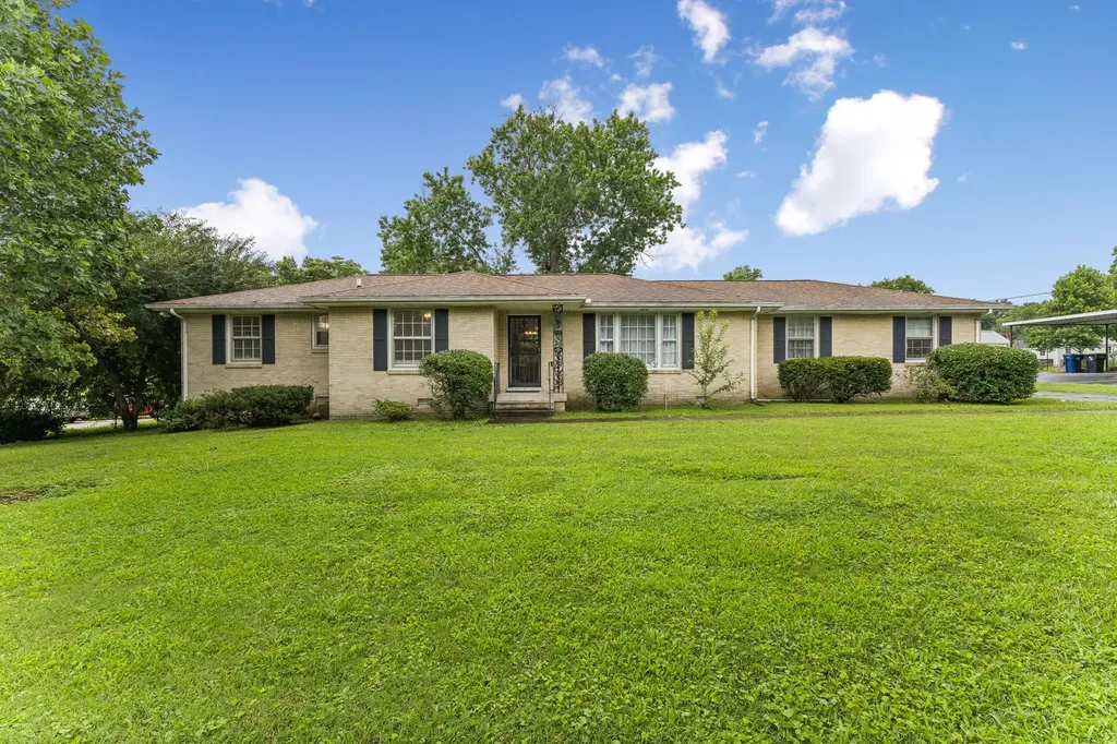 3005 Sheddan Drive Columbia TN 38401