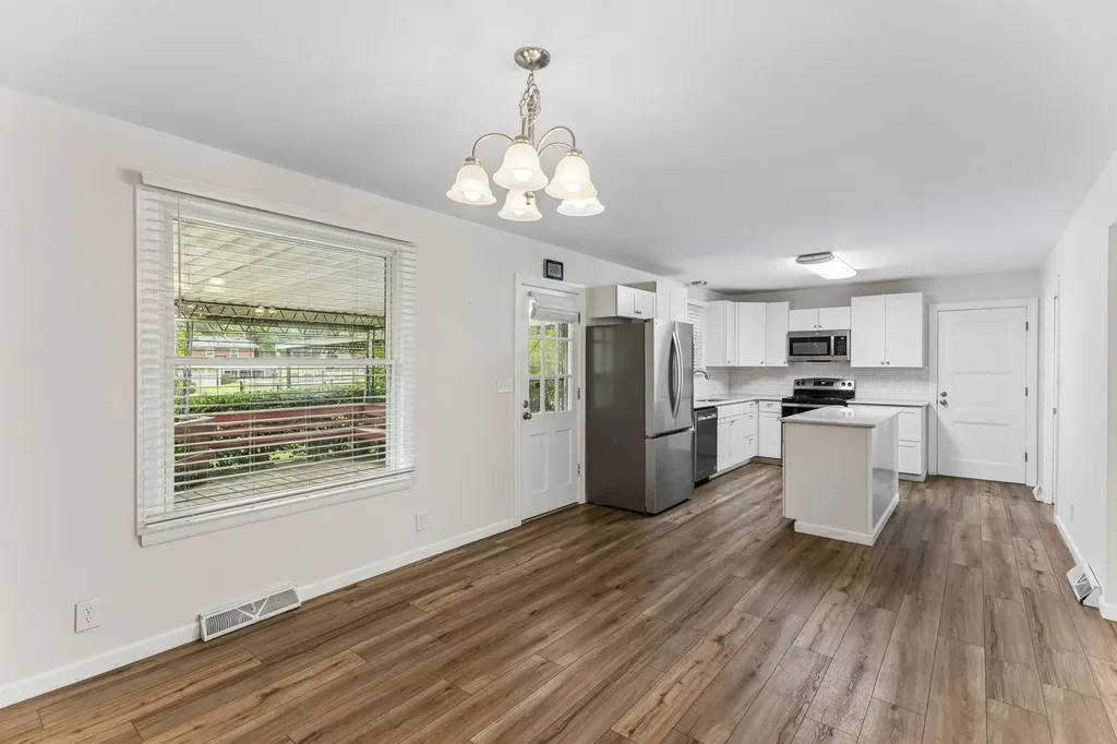 3005 Sheddan Drive Columbia TN 38401