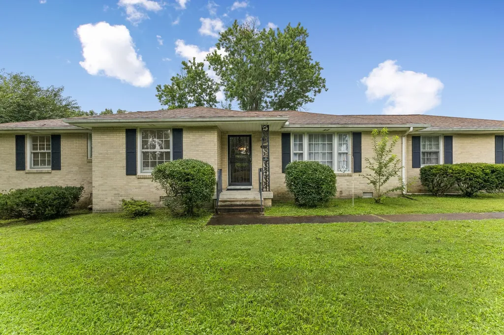 3005 Sheddan Drive Columbia TN 38401