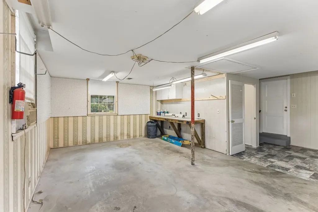 3005 Sheddan Drive Columbia TN 38401