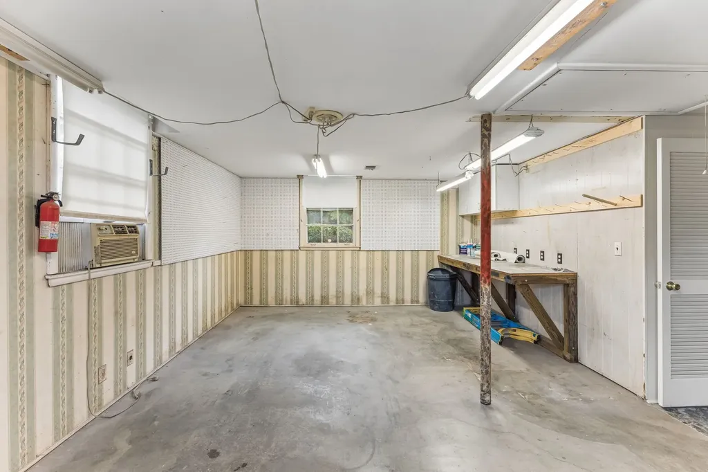 3005 Sheddan Drive Columbia TN 38401