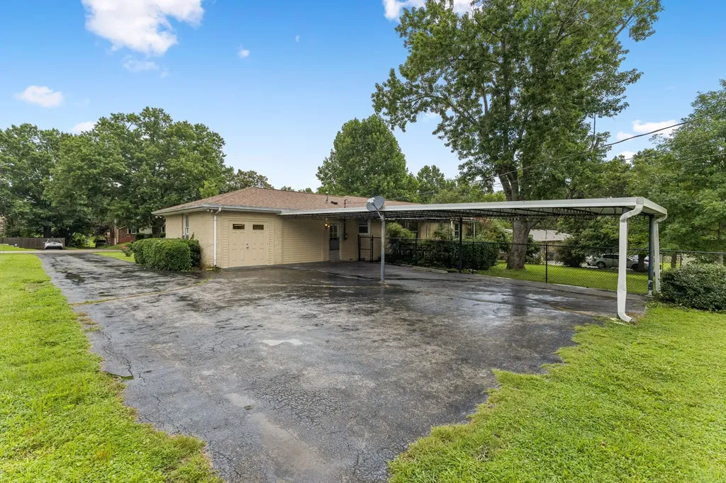 3005 Sheddan Drive Columbia TN 38401