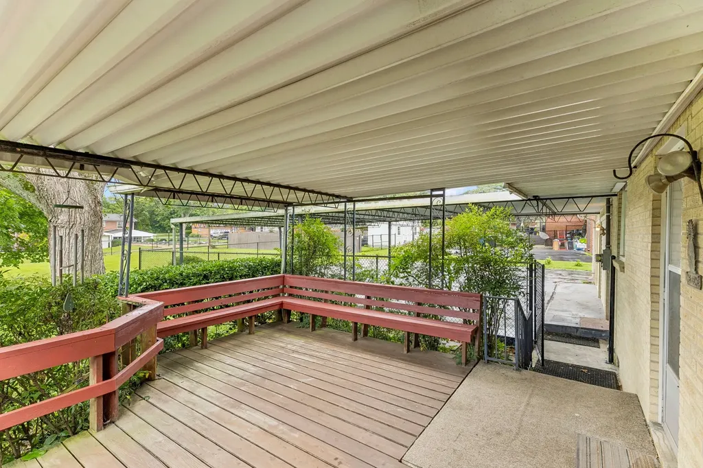 3005 Sheddan Drive Columbia TN 38401