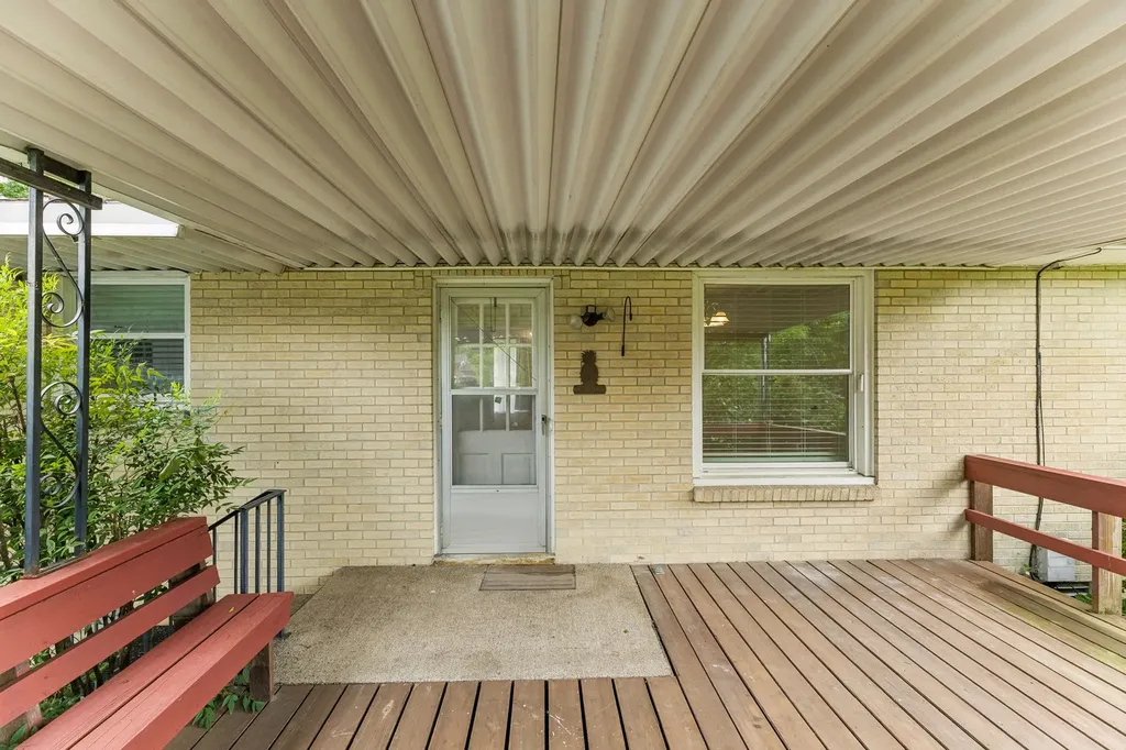 3005 Sheddan Drive Columbia TN 38401