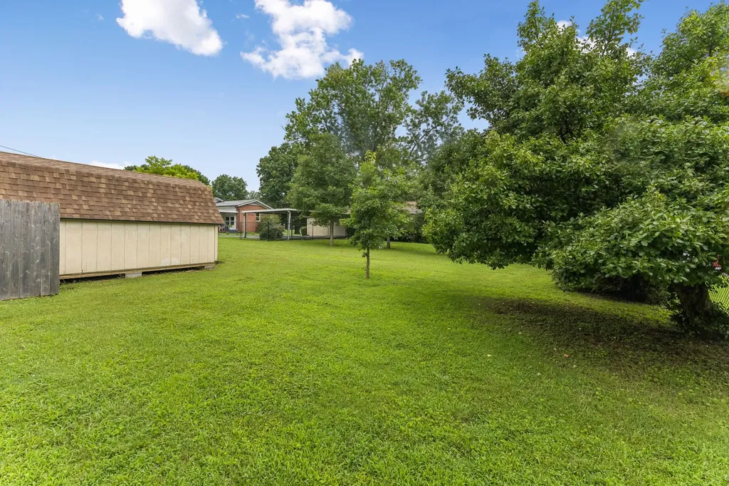 3005 Sheddan Drive Columbia TN 38401