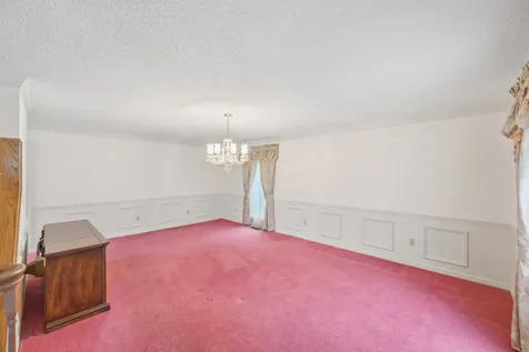 435 Lakeshore Drive Lexington TN 38351