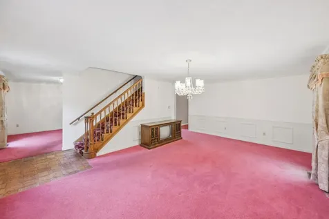 435 Lakeshore Drive Lexington TN 38351