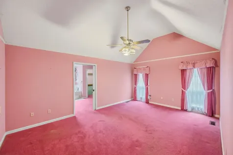 435 Lakeshore Drive Lexington TN 38351