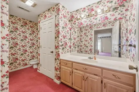 435 Lakeshore Drive Lexington TN 38351