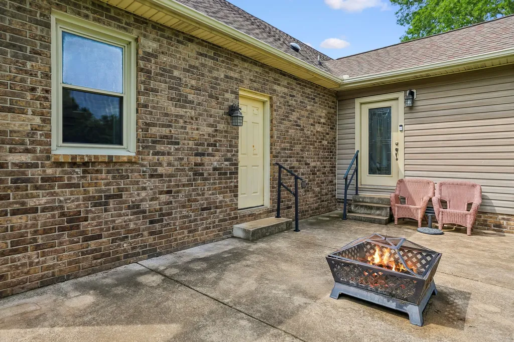 207 Peebles Drive Smyrna TN 37167