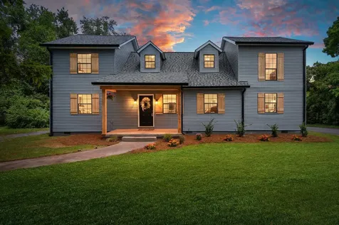 698 Chambers Street Gallatin TN 37066
