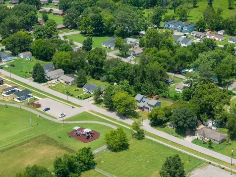 698 Chambers Street Gallatin TN 37066