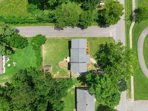 698 Chambers Street Gallatin TN 37066