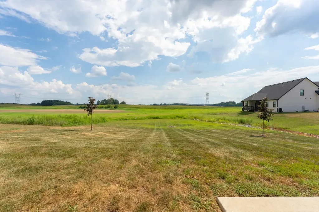 1141 Archibald Drive Clarksville TN 37040